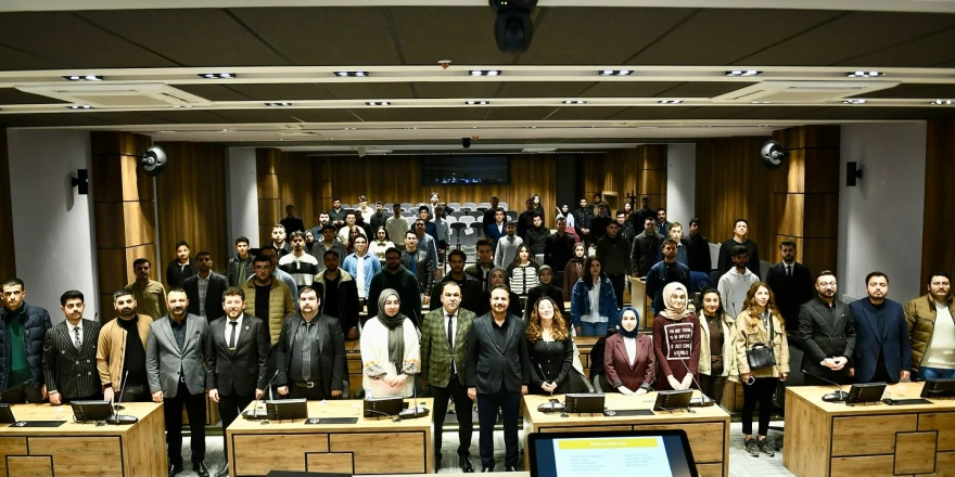 Yeşilyurt Genç Meclisin Yeni Başkanı Yusuf Salih Tatar Oldu