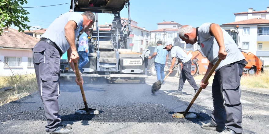 Yeşilyurt Güçlü Ulaşım Yatırımlarıyla Modern Bir Kimliğe Kavuşuyor