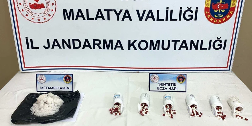 Yeşilyurt’ta Narkotik Operasyonu: Metamfetamin ve Sentetik Ecza Ele Geçirildi