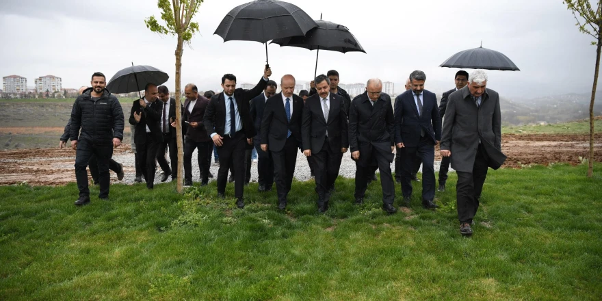 YÖK Başkanı Prof. Dr. Erol Özvar Üniversitemizi ziyaret etti.