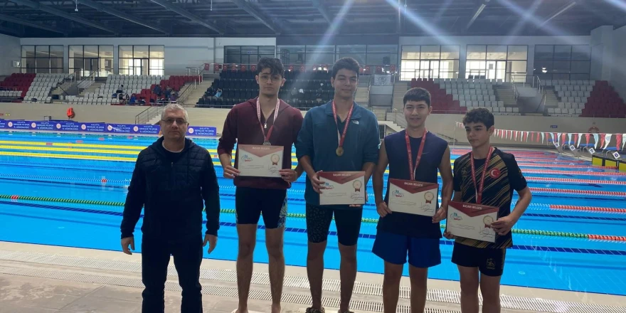 Yüzme Okulsporları İl Birinciliği Sona Erdi