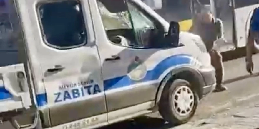 Zabıta aracına taşlı saldırı